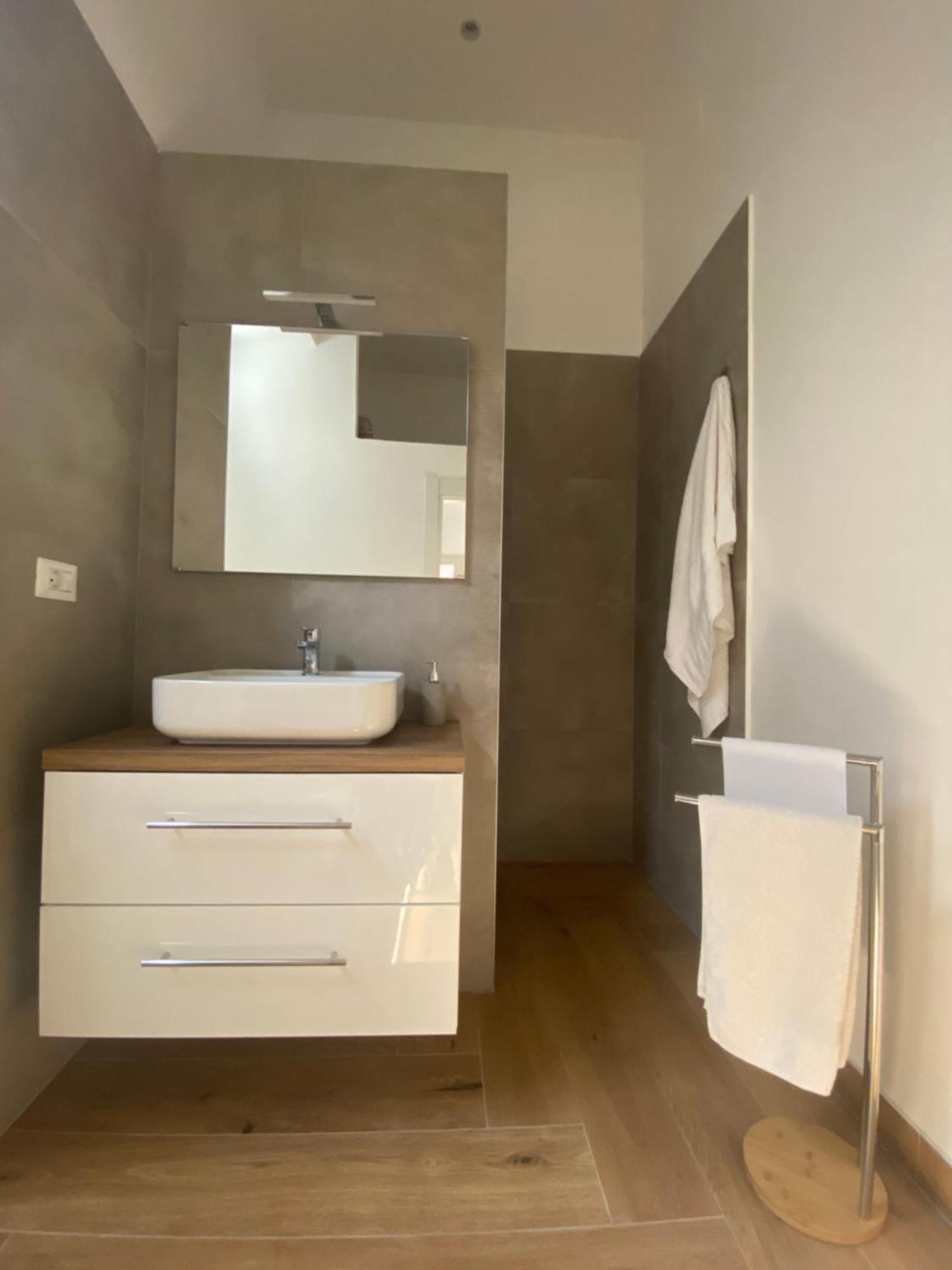 Appartement 19 San Genna *